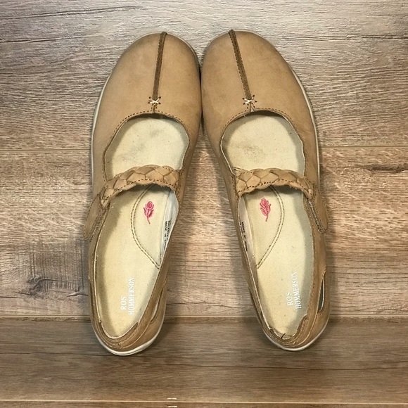 Ros Hommerson Camry Tan Suede‎ Mary Jane Flat - Picture 4 of 16